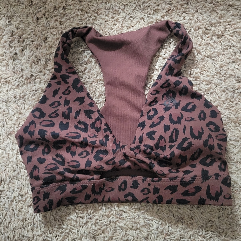 Sports bra